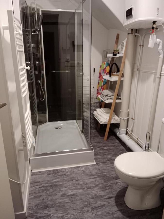Pounette, Appartement T3 Centre / Thermes Luxeuil Екстер'єр фото